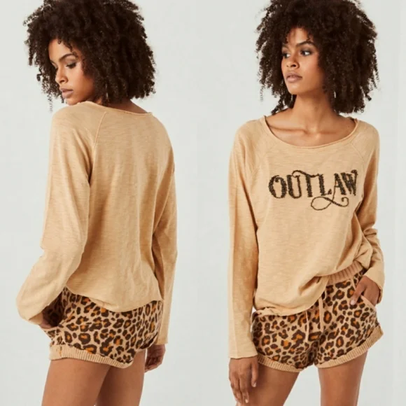 Outlaw Sloppy Joe Sweater Honey S Spell Designs Pullover Tee - Picture 7 of 16